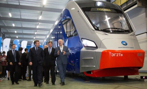 TransMashHolding presented EG2T EMU prototype