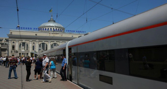 KVSZ interested in delivering passenger trains to Moldovan Railways