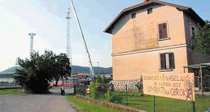 Slovenia: Civil initiatives against the installation of GSM-R towers