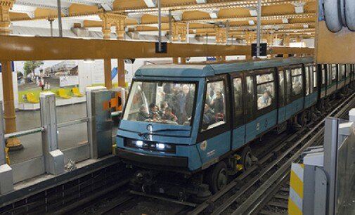 Siemens extends first driverless metro line in Paris