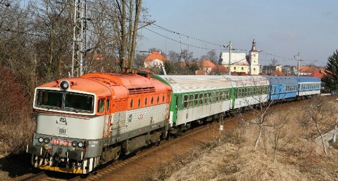 ZSSK leases old rolling stock from Czech Railways