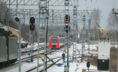 Ural Locomotives’ Lastocka EMU goes into serial production