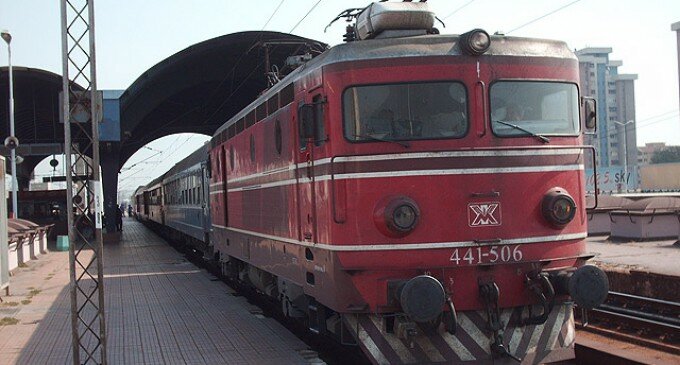 Serbian company MIN Lokomotiva wins EUR 5 million locomotive modernisation contract in FYR Macedonia