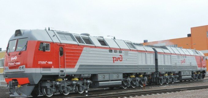 Transmashholding tests 2TE25КМ new mainline freight locomotive